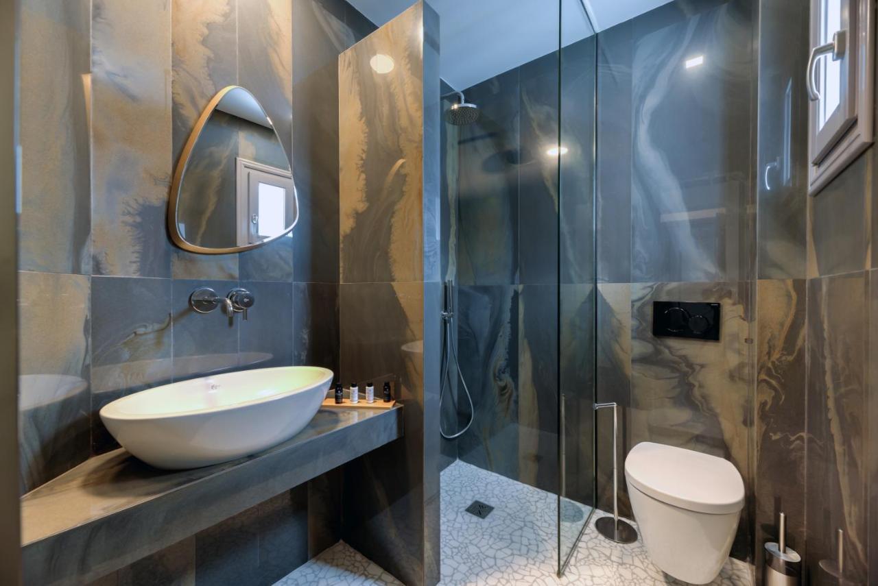 Deluxe Hotel Santorini Fira  Ngoại thất bức ảnh