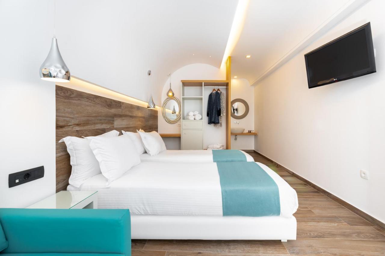 Deluxe Hotel Santorini Fira  Phòng bức ảnh