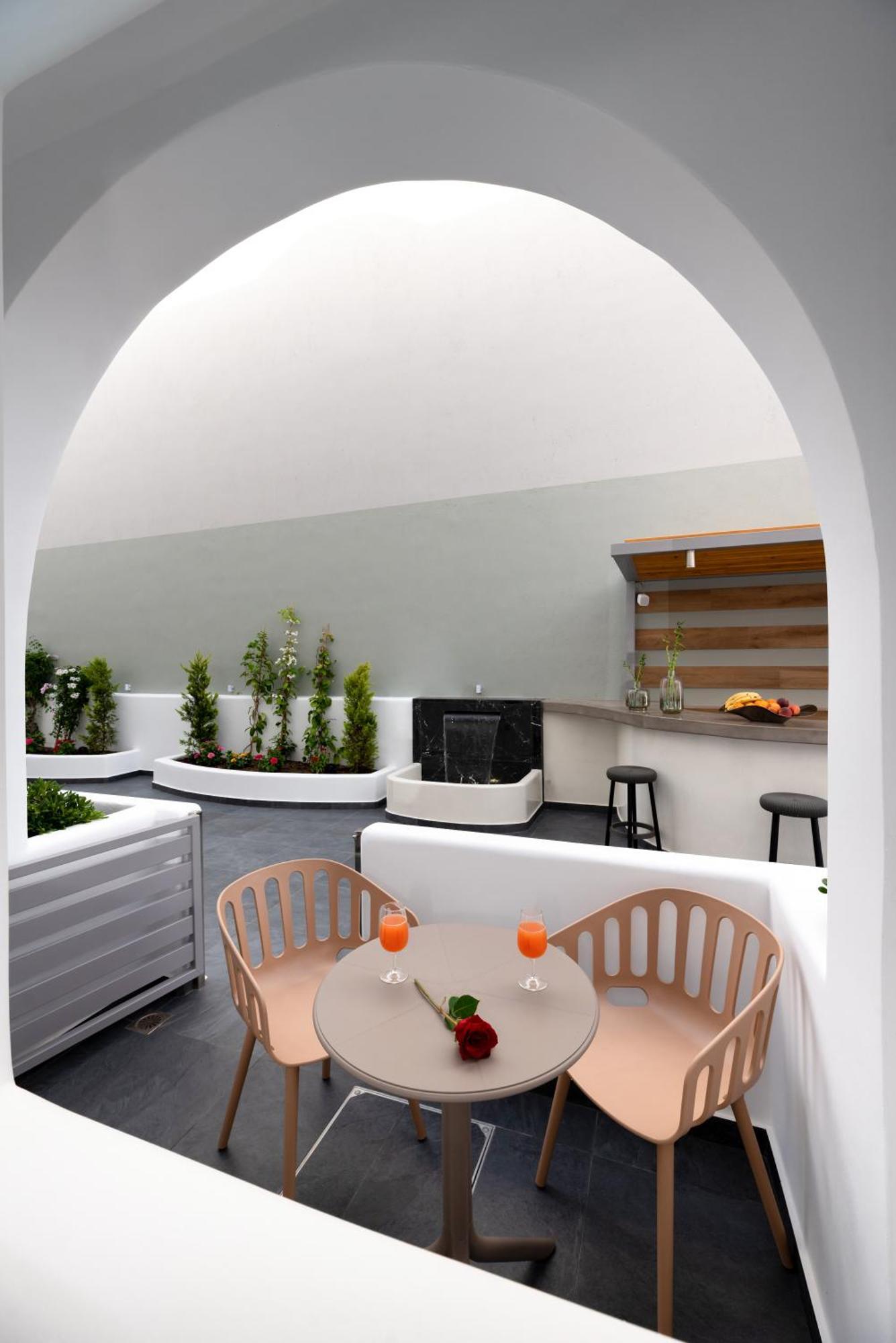 Deluxe Hotel Santorini Fira  Phòng bức ảnh
