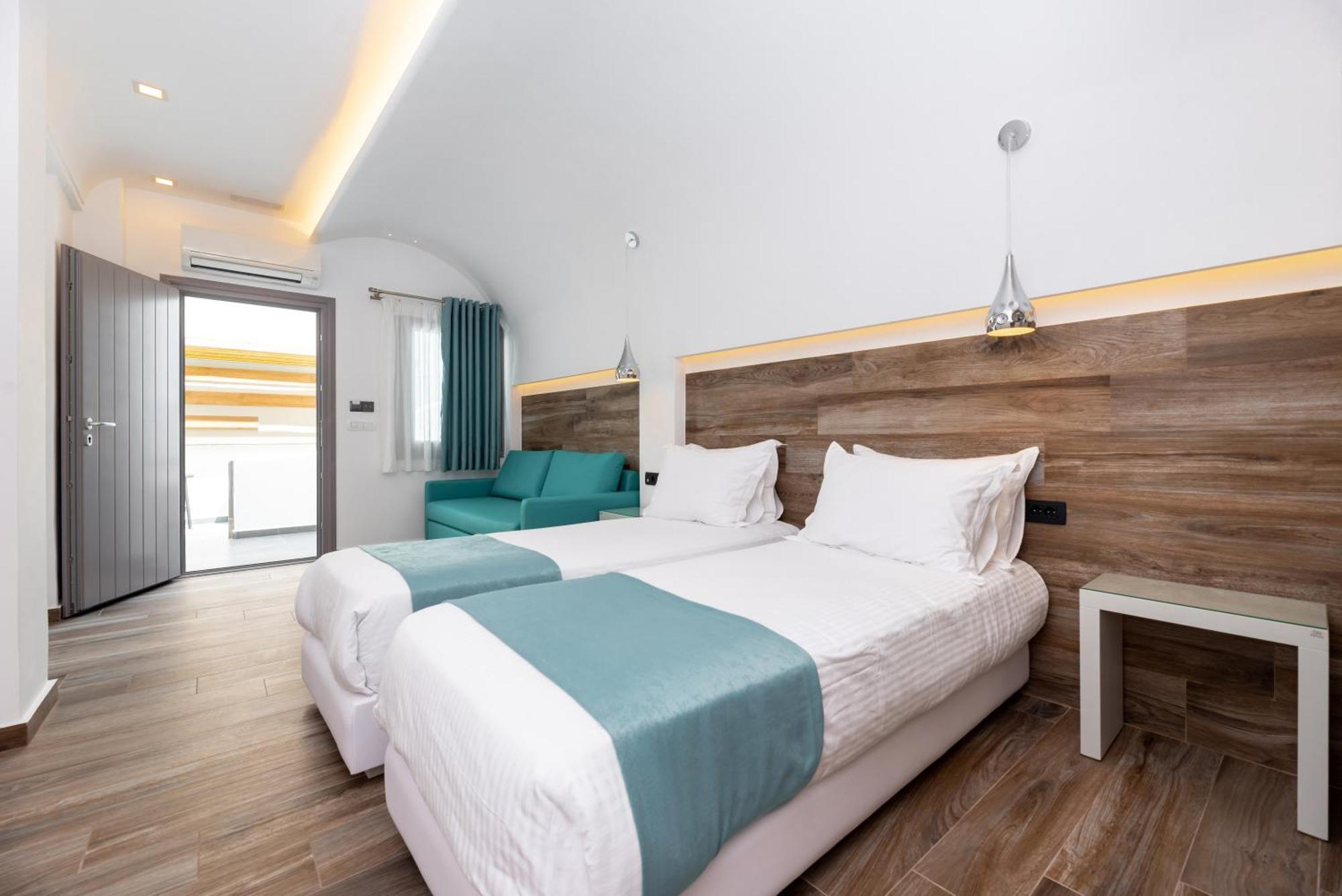 Deluxe Hotel Santorini Fira  Phòng bức ảnh